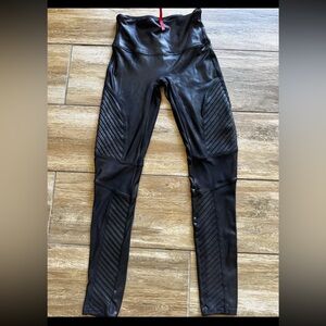 SPANX Faux Leather Moto Leggings M Black High Rise Shaping Skinny Sculpt Vegan
